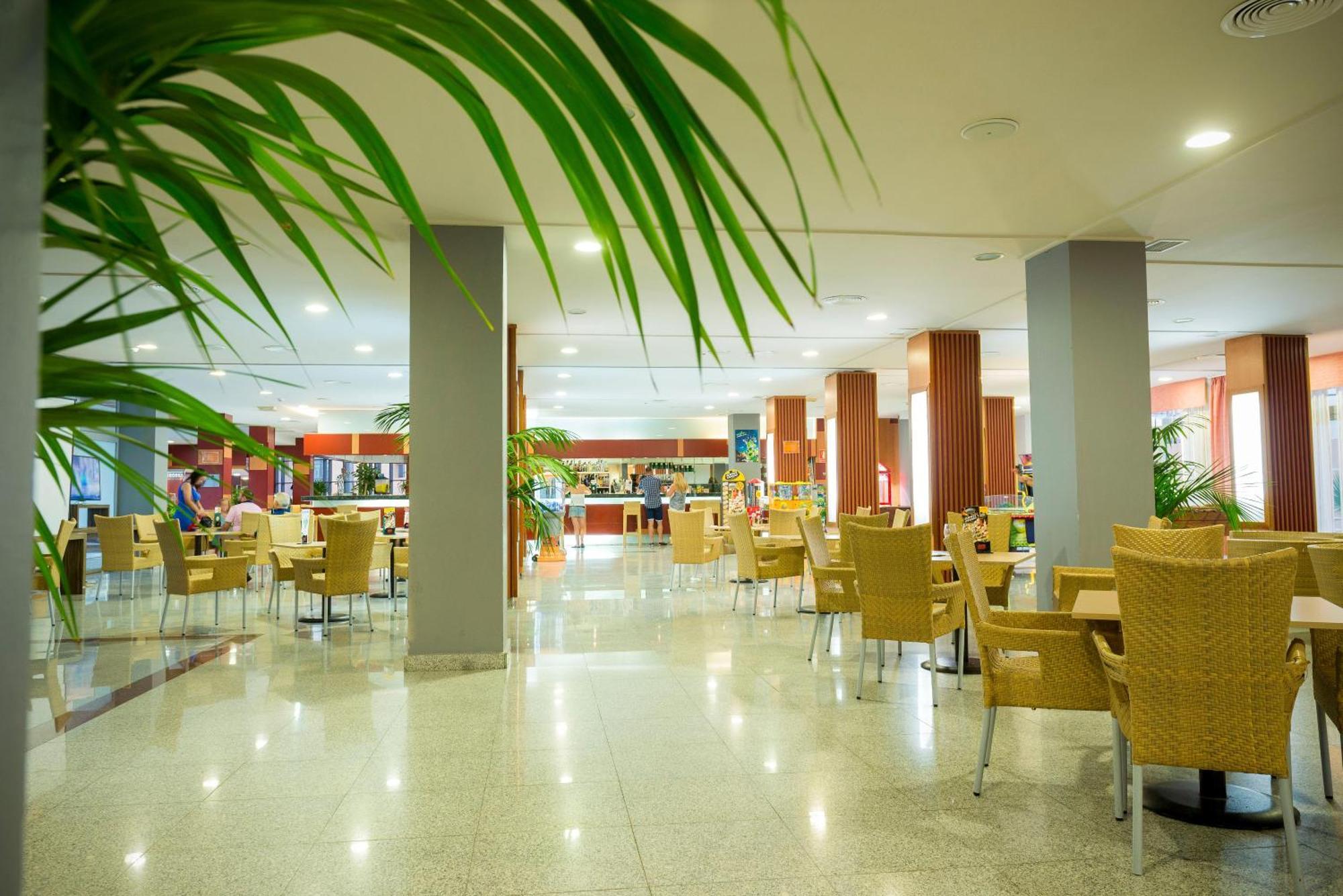 Fenix Family By Alegria Hotel Roquetas de Mar Ngoại thất bức ảnh